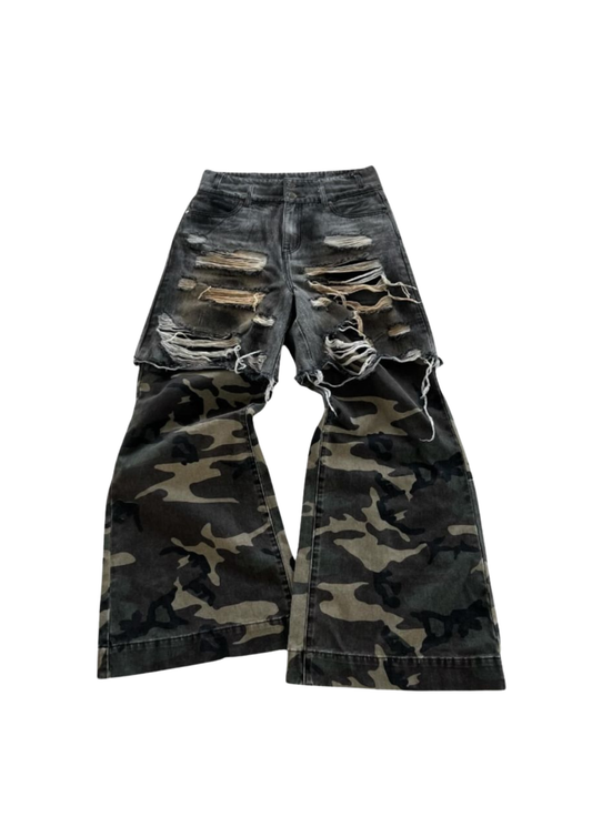 HYPE x CAMO - FLARED JEANS